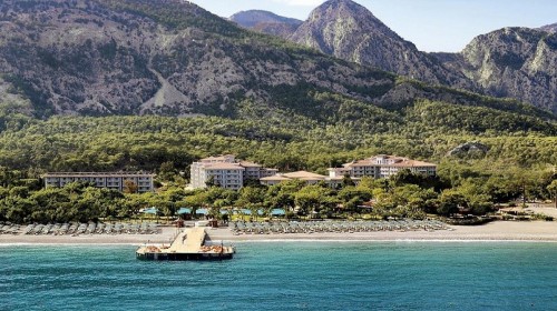Which area of Kemer is better for holiday