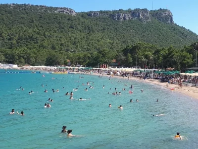 Sandstrand in Kemer – Wo es wirklich Sand gibt (ehrlicher Guide)