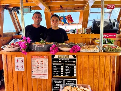 Морская прогулка в бухту Порто Дженевиз из Кемера