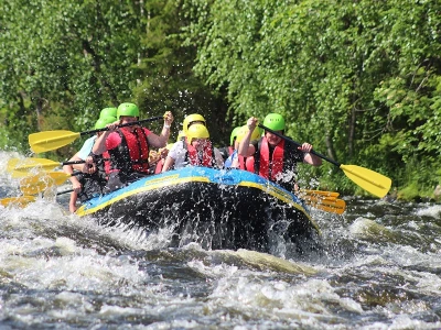 Tazi-Canyon-Zipline mit Rafting-Tour ab Camyuva