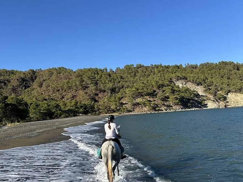 Kemer horse riding