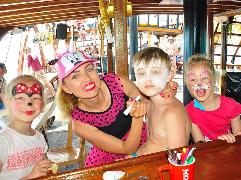 Pirate boat in Beldibi