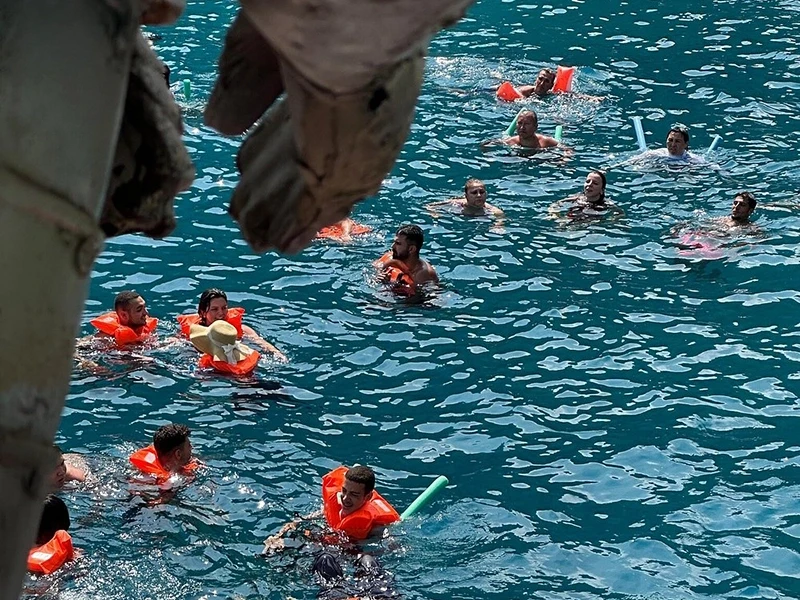 Kemer Phaselis and Paradise bay boat tour in Beldibi