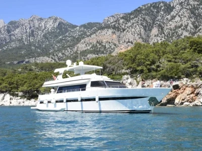 Bateau Horizon 15